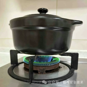 1764814693414654.png 640.png